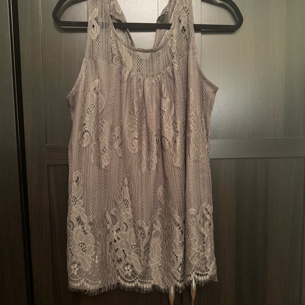 Maurices Sleeveless Lace Top in Mauve​​​